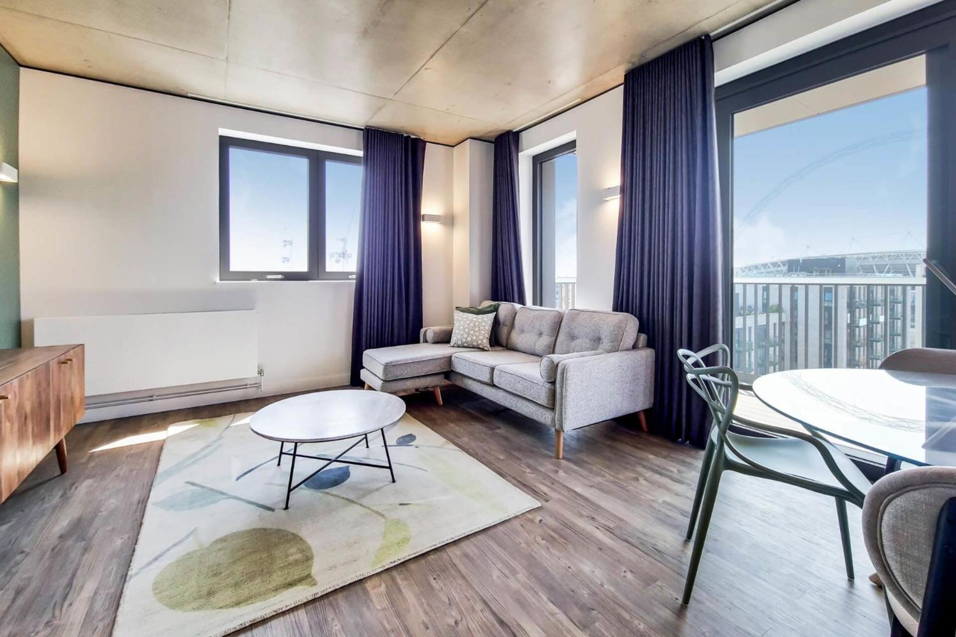 Botanical-Inspired Apartments At Repton Gardens Right In The Heart Of Wembley Park لندن المظهر الخارجي الصورة