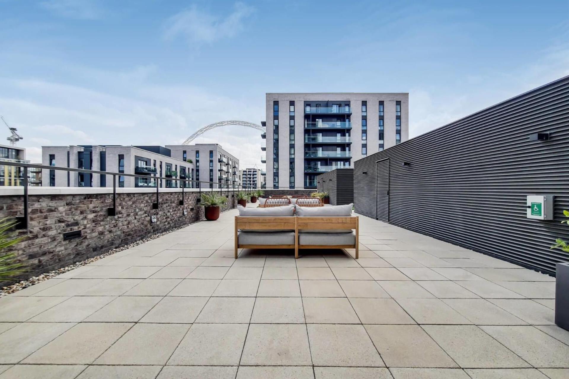 Botanical-Inspired Apartments At Repton Gardens Right In The Heart Of Wembley Park لندن المظهر الخارجي الصورة
