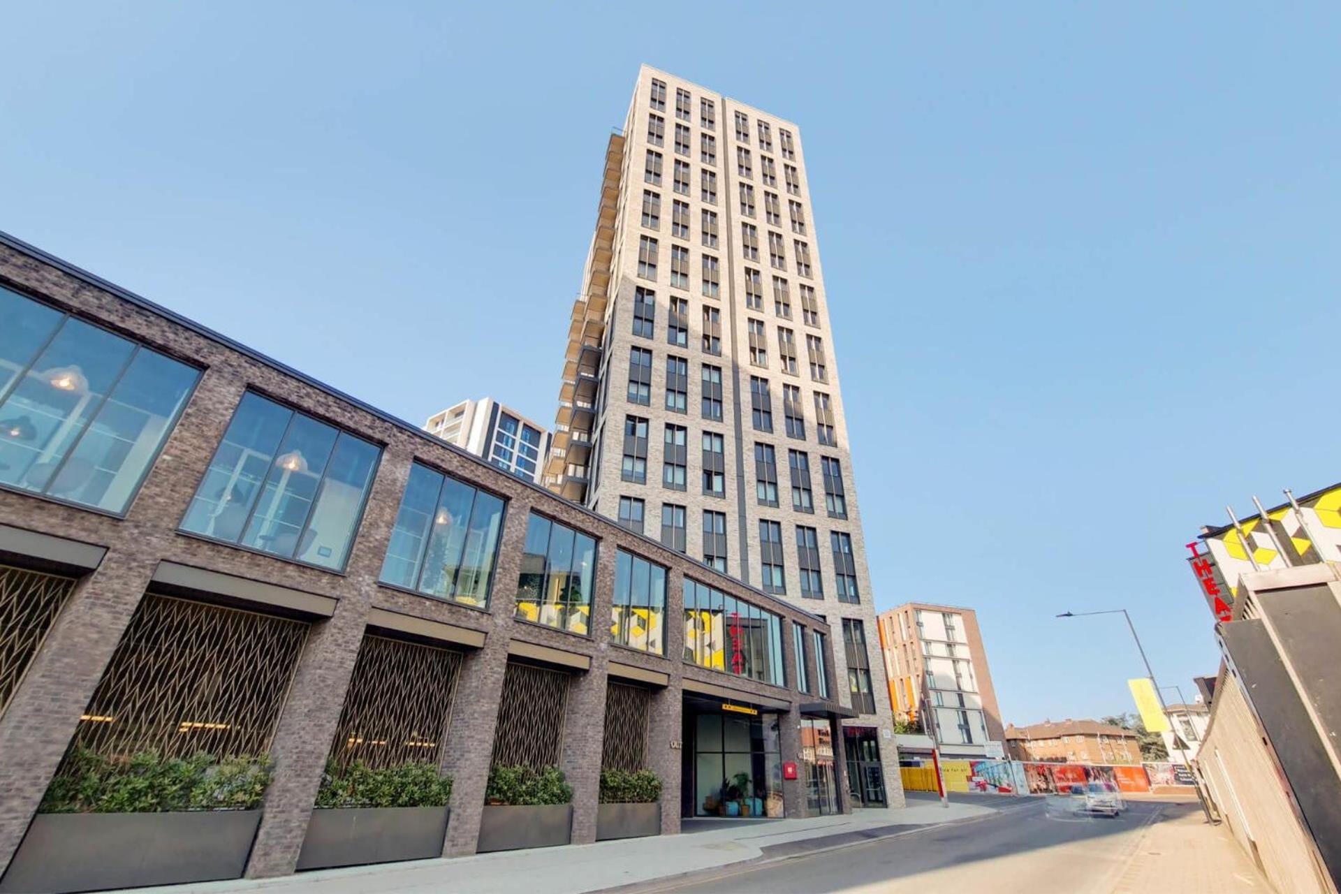 Botanical-Inspired Apartments At Repton Gardens Right In The Heart Of Wembley Park لندن المظهر الخارجي الصورة