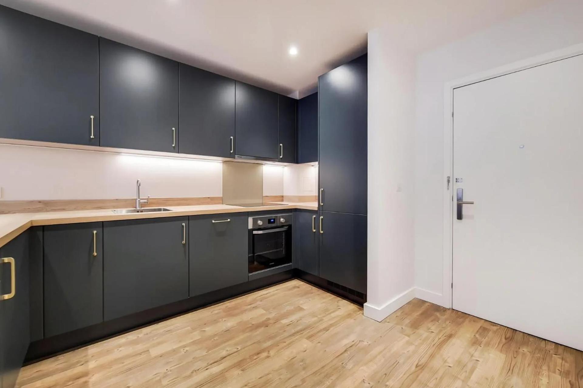 Botanical-Inspired Apartments At Repton Gardens Right In The Heart Of Wembley Park لندن المظهر الخارجي الصورة