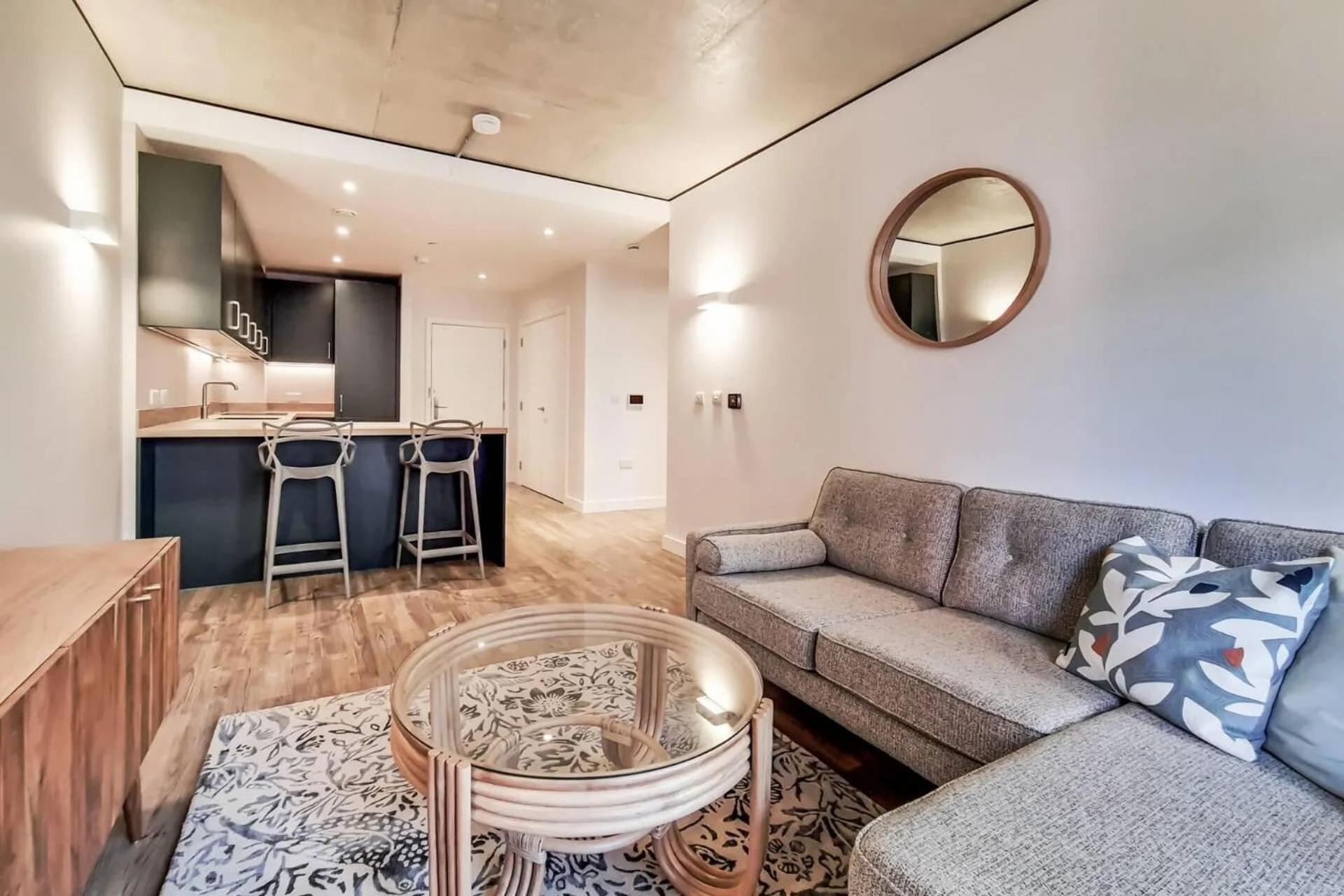 Botanical-Inspired Apartments At Repton Gardens Right In The Heart Of Wembley Park لندن المظهر الخارجي الصورة