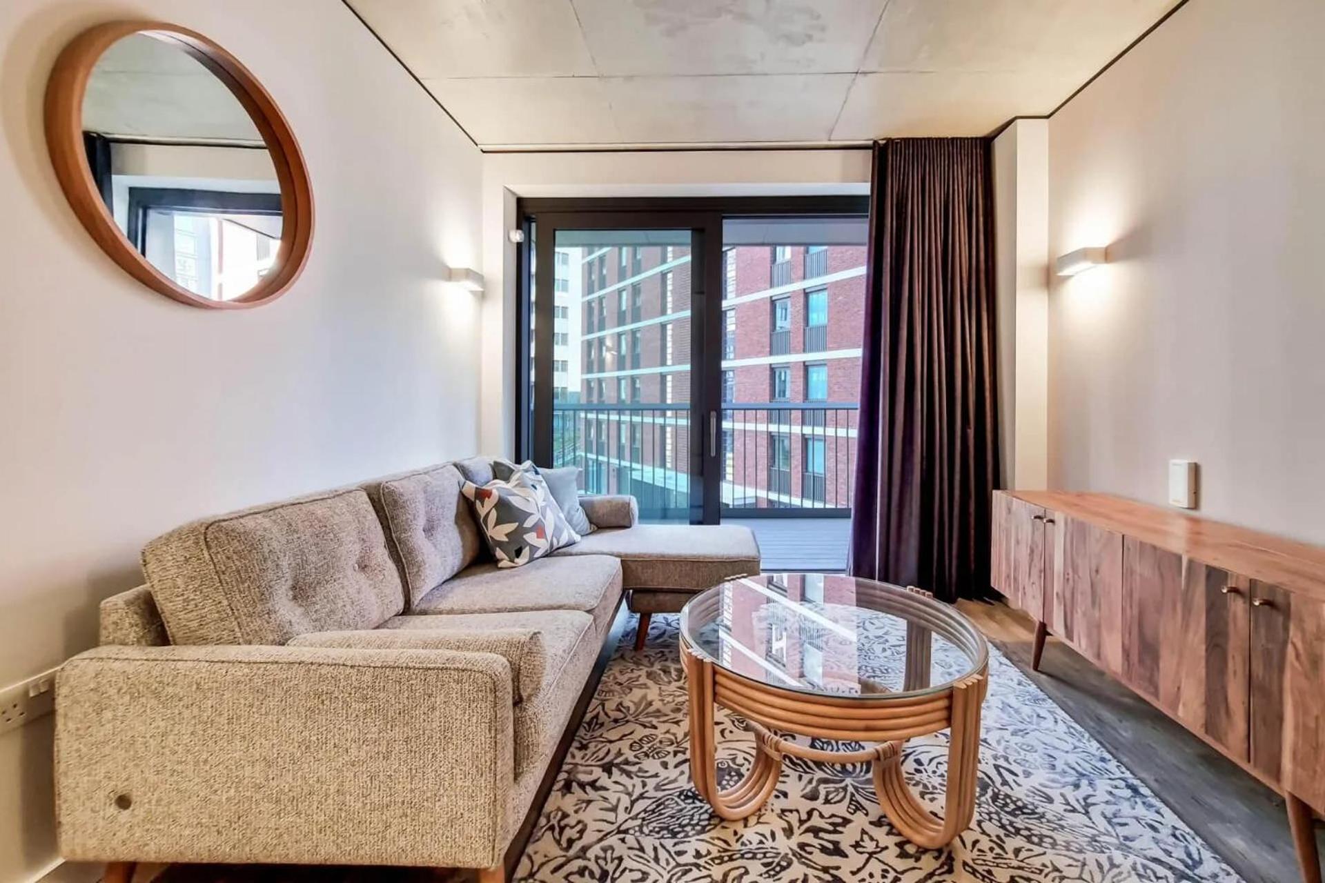 Botanical-Inspired Apartments At Repton Gardens Right In The Heart Of Wembley Park لندن المظهر الخارجي الصورة